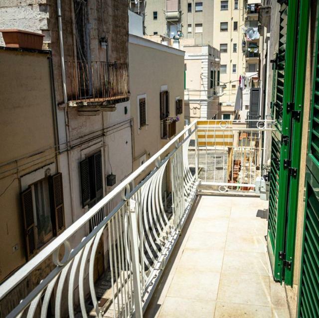 Casa Pazienza مونوبولي المظهر الخارجي الصورة